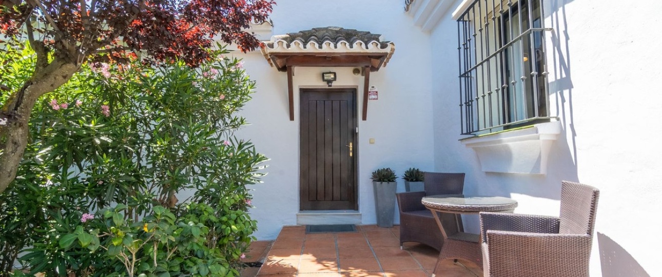 Rynek wtórny - Villa - Estepona - Estepona Centro