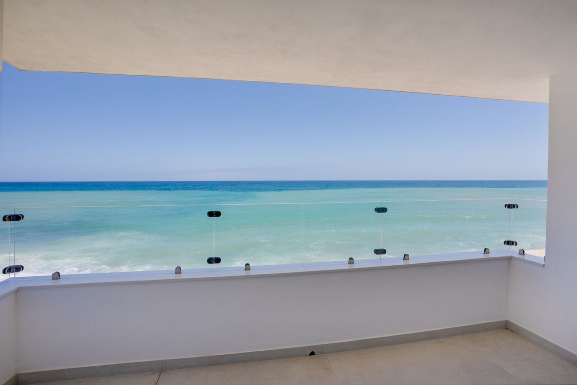 Rynek wtórny - Villa - Estepona - Estepona Centro