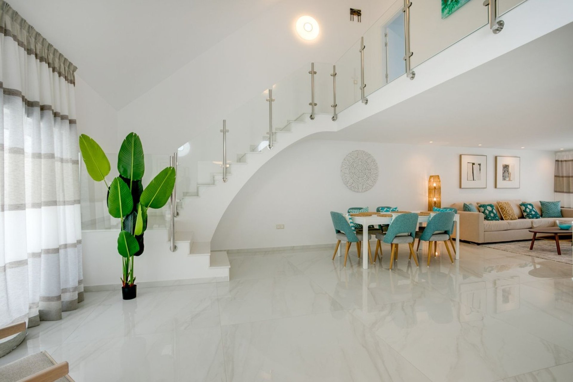 Rynek wtórny - Villa - Estepona - Estepona Centro