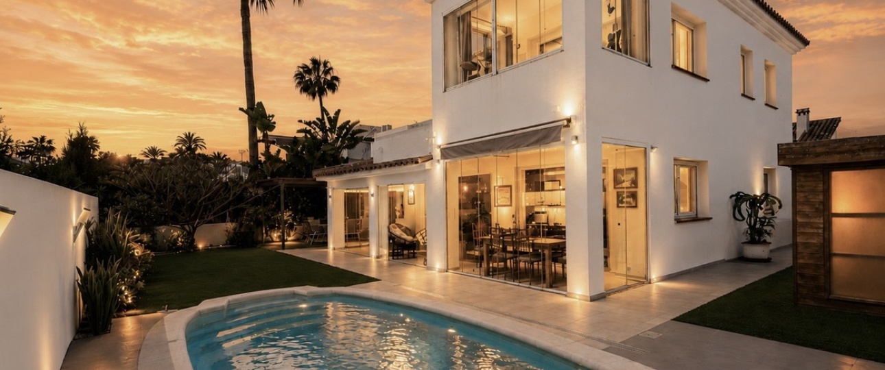 Rynek wtórny - Villa - Estepona - Estepona Centro