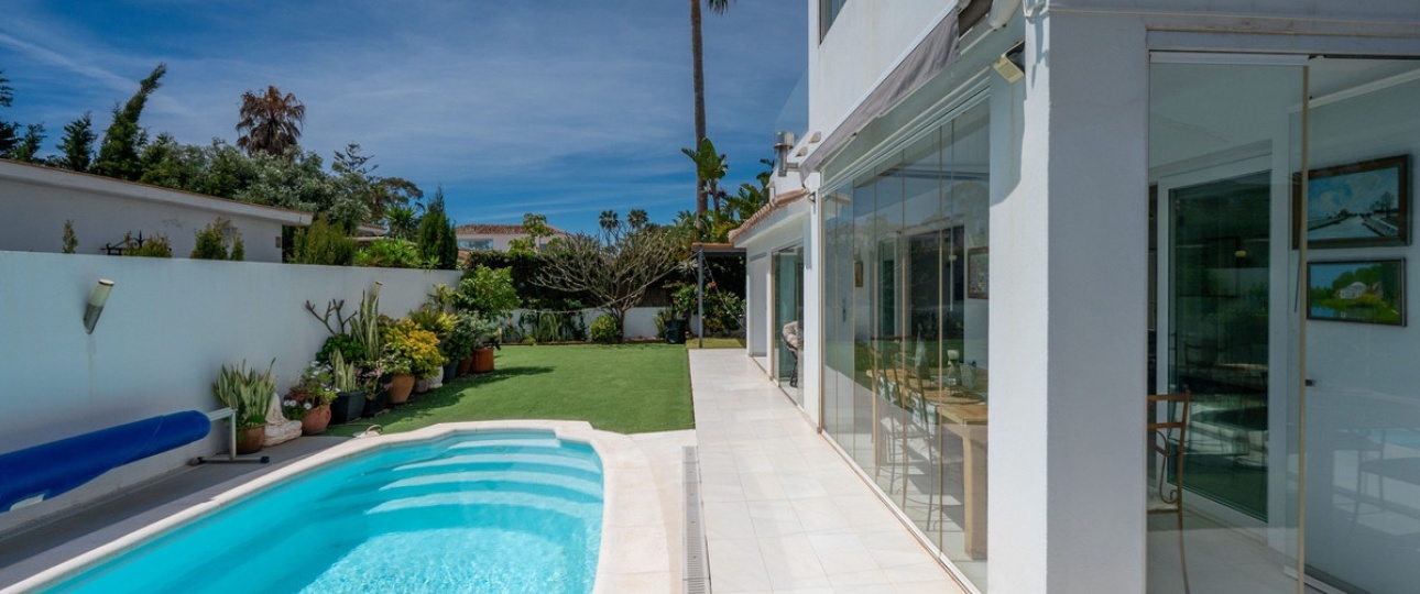 Rynek wtórny - Villa - Estepona - Estepona Centro