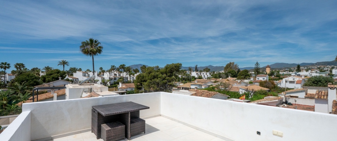 Rynek wtórny - Villa - Estepona - Estepona Centro