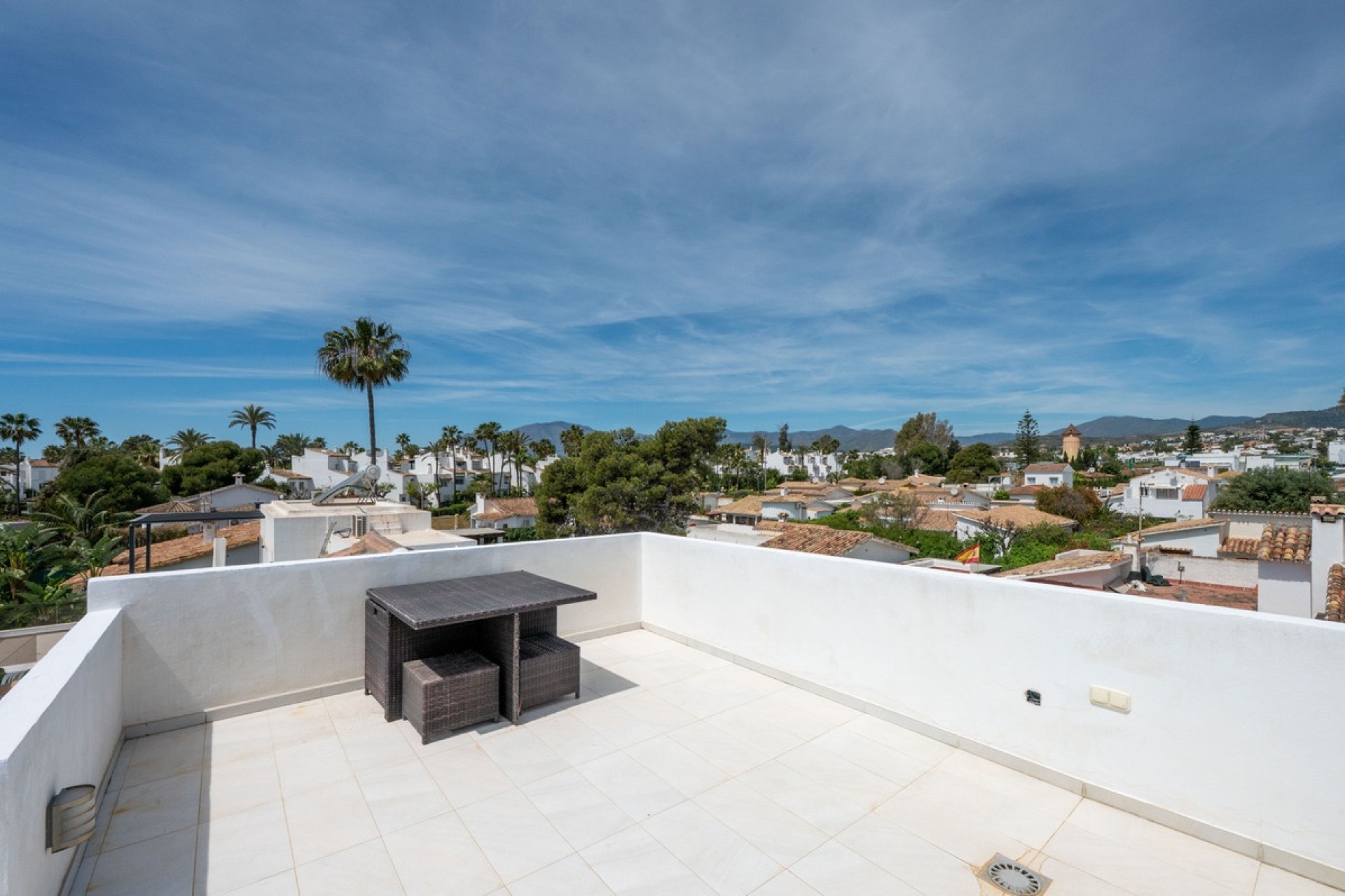Rynek wtórny - Villa - Estepona - Estepona Centro