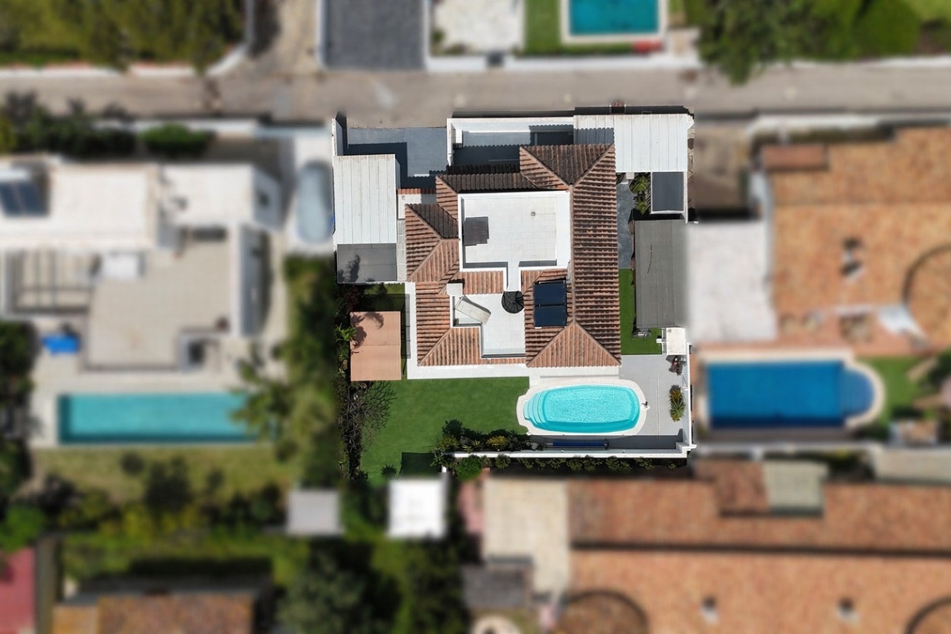 Rynek wtórny - Villa - Estepona - Estepona Centro