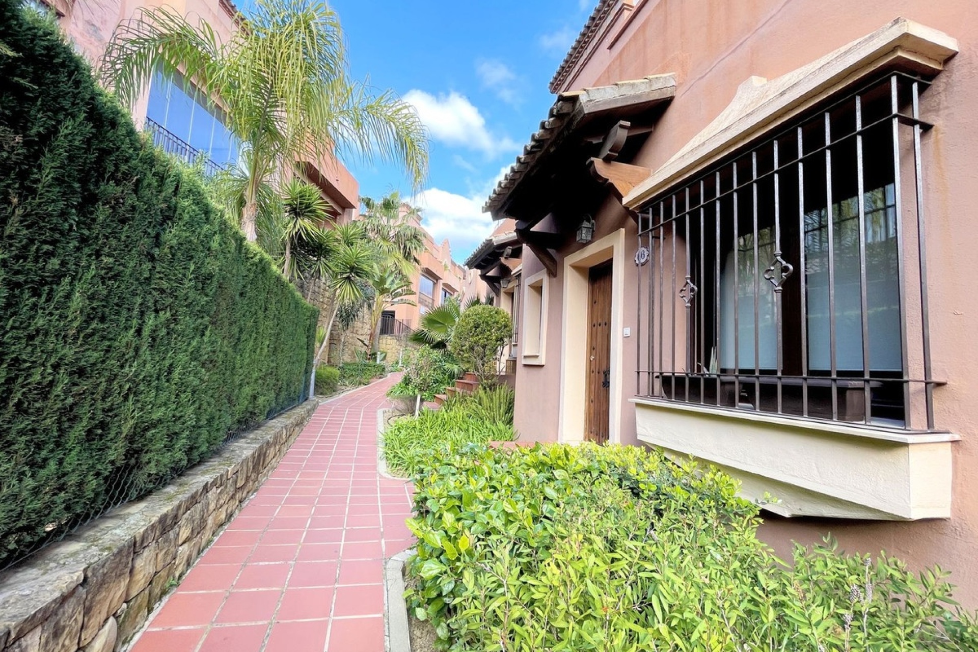 Rynek wtórny - Villa - Estepona - Estepona Centro