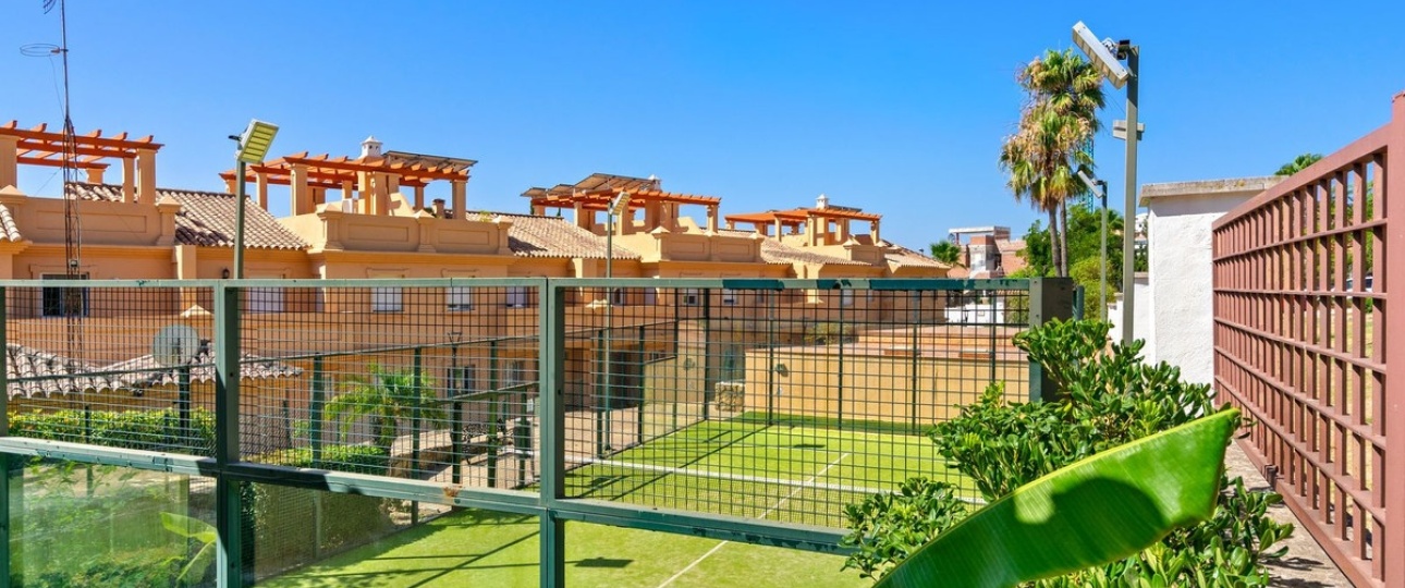 Rynek wtórny - Villa - Estepona - Estepona Centro