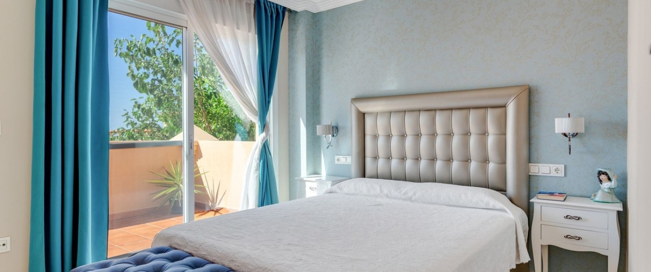 Rynek wtórny - Villa - Estepona - Estepona Centro