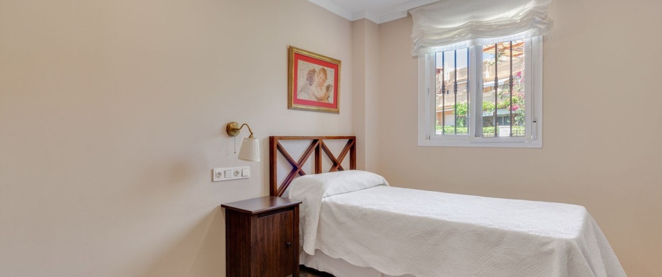 Rynek wtórny - Villa - Estepona - Estepona Centro