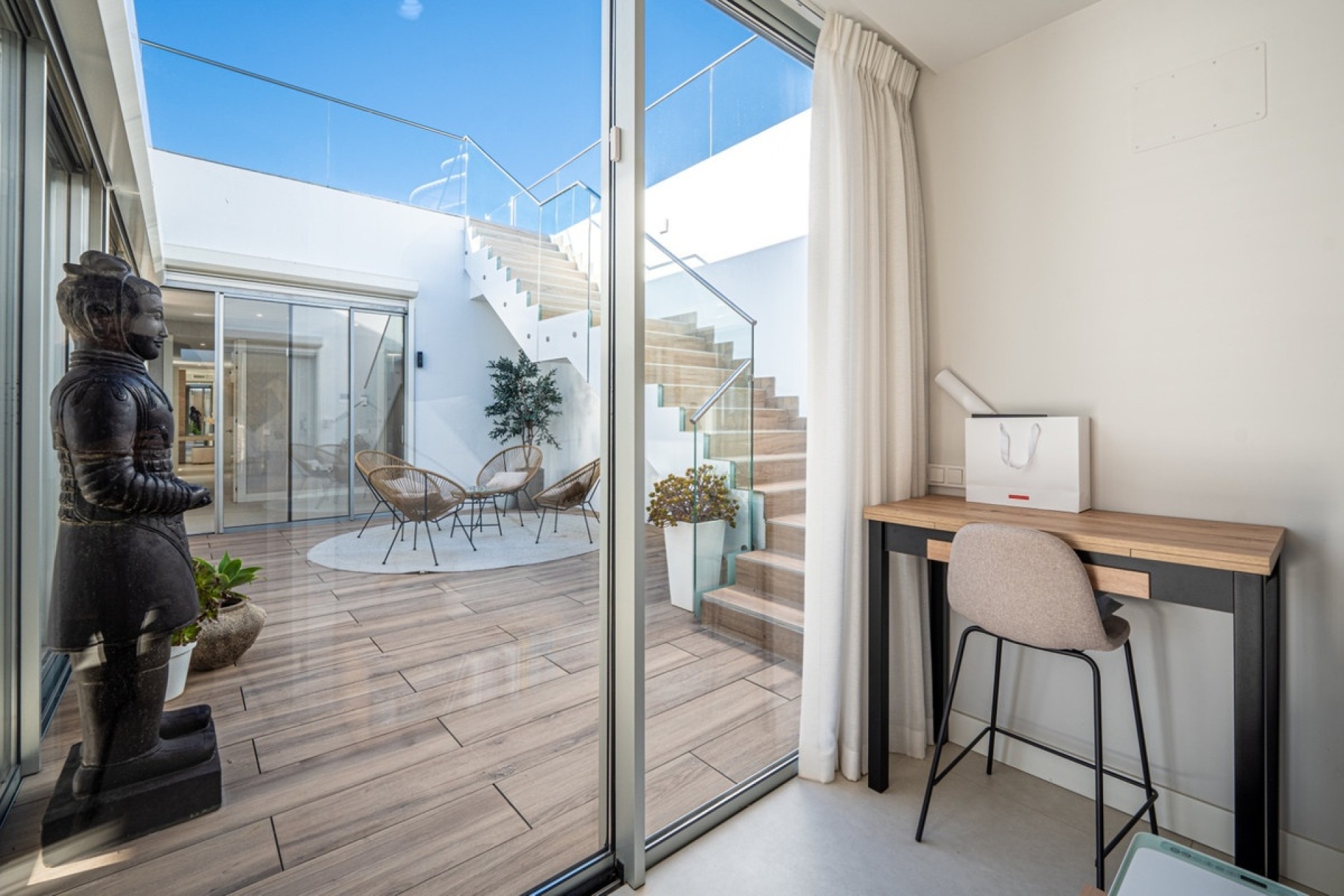 Rynek wtórny - Villa - Estepona - Estepona Centro
