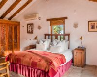 Rynek wtórny - Villa - Estepona - Estepona Centro
