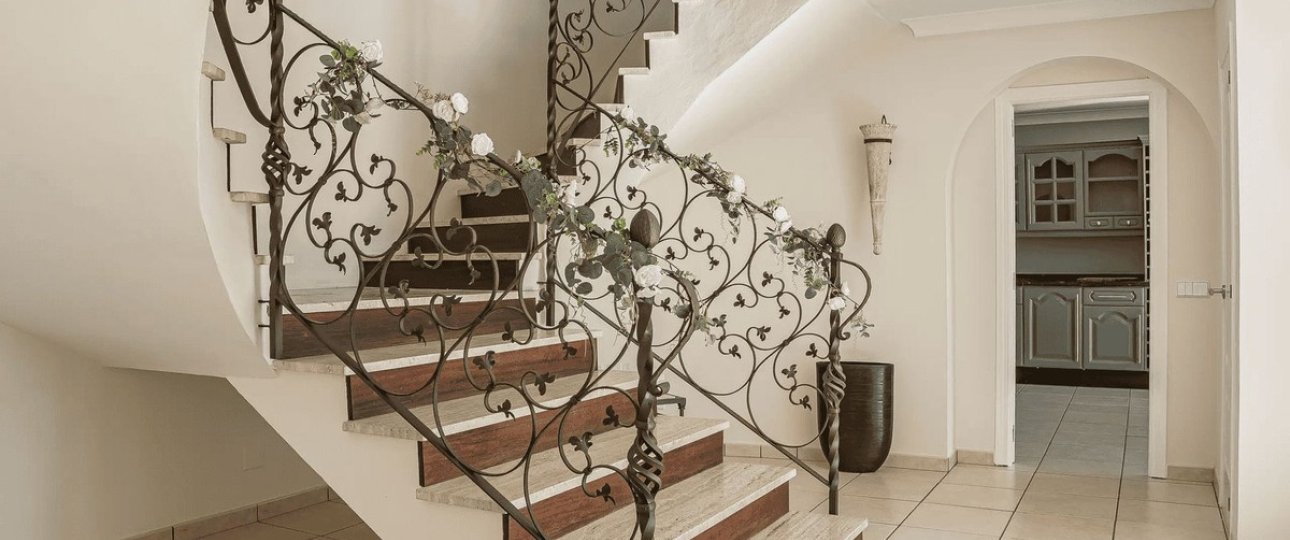 Rynek wtórny - Villa - Estepona - Estepona Centro