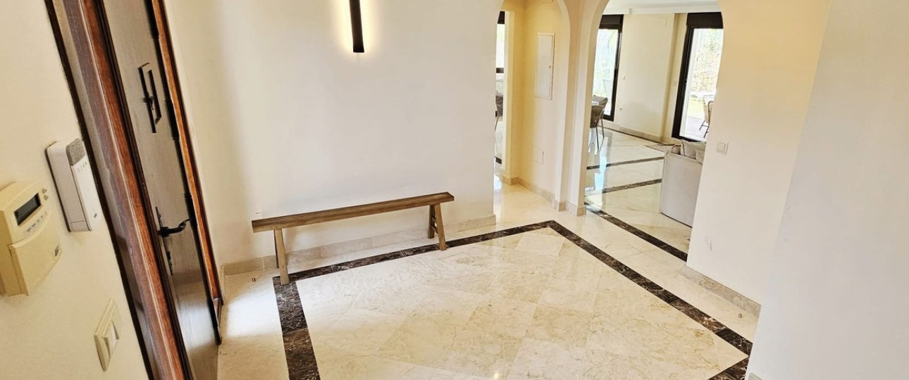 Rynek wtórny - Villa - Estepona - Estepona Centro