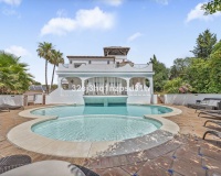 Rynek wtórny - Villa - Estepona - Estepona Centro