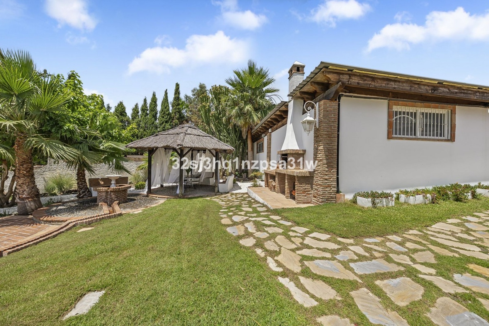 Rynek wtórny - Villa - Estepona - Estepona Centro