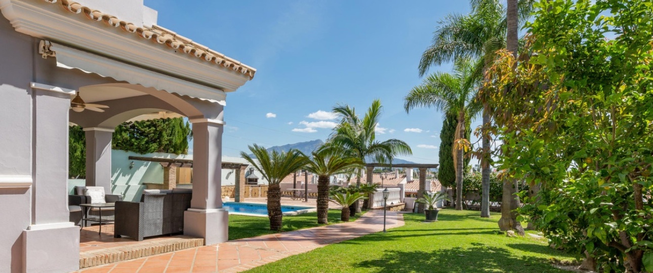 Rynek wtórny - Villa - Estepona - Estepona Centro