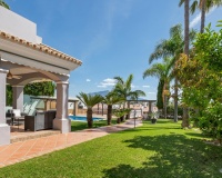 Rynek wtórny - Villa - Estepona - Estepona Centro