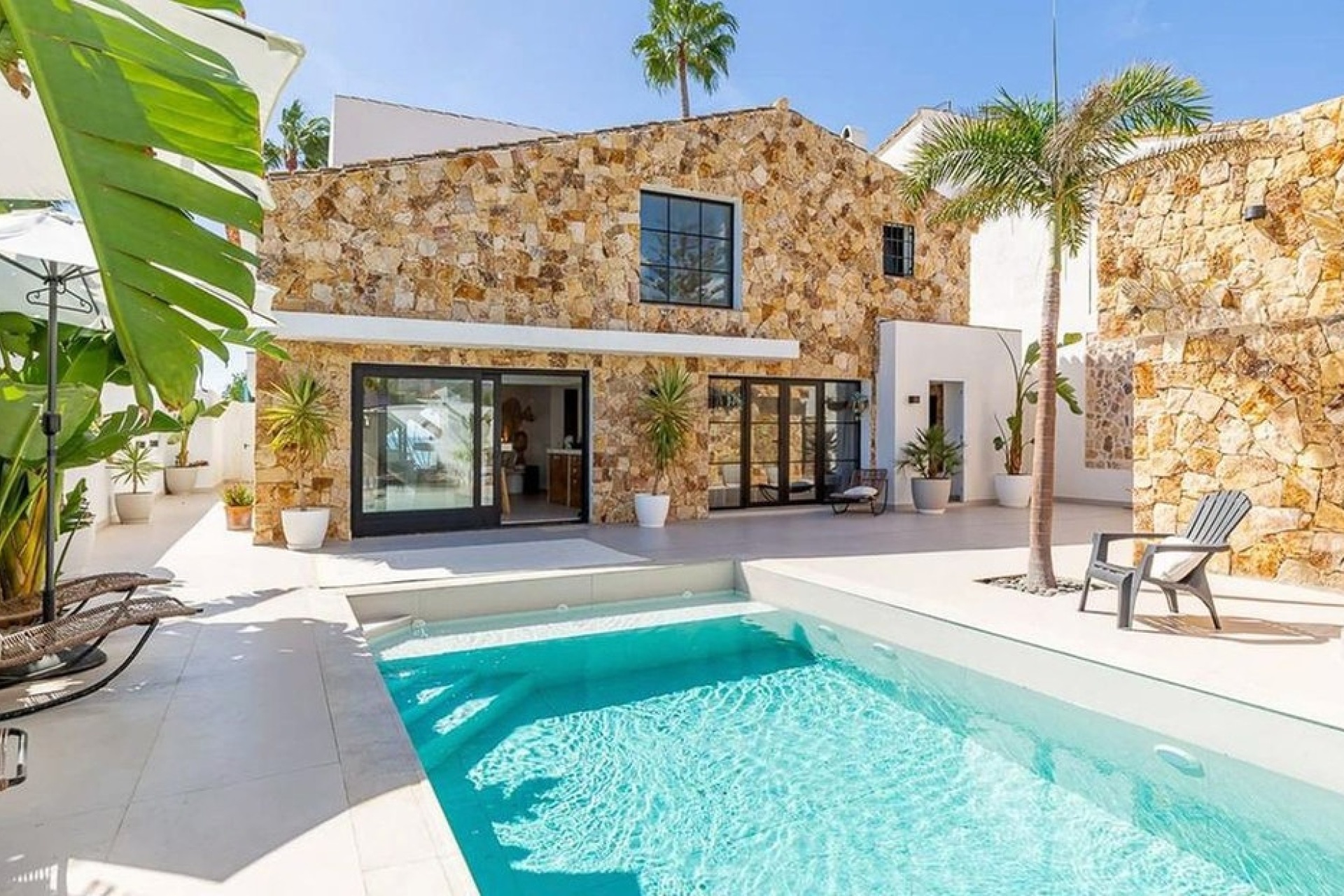 Rynek wtórny - Villa - Estepona - Estepona Centro