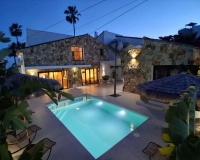 Rynek wtórny - Villa - Estepona - Estepona Centro