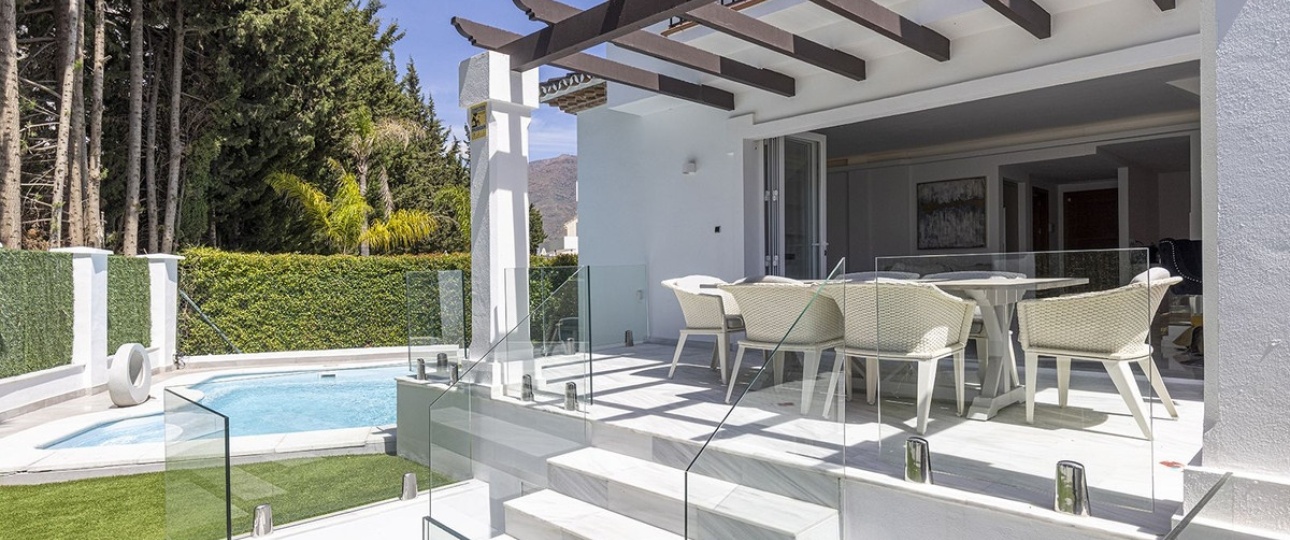 Rynek wtórny - Villa - Estepona - Estepona Centro