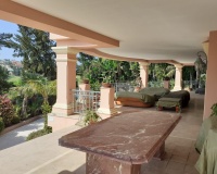 Rynek wtórny - Villa - Estepona - Estepona Centro