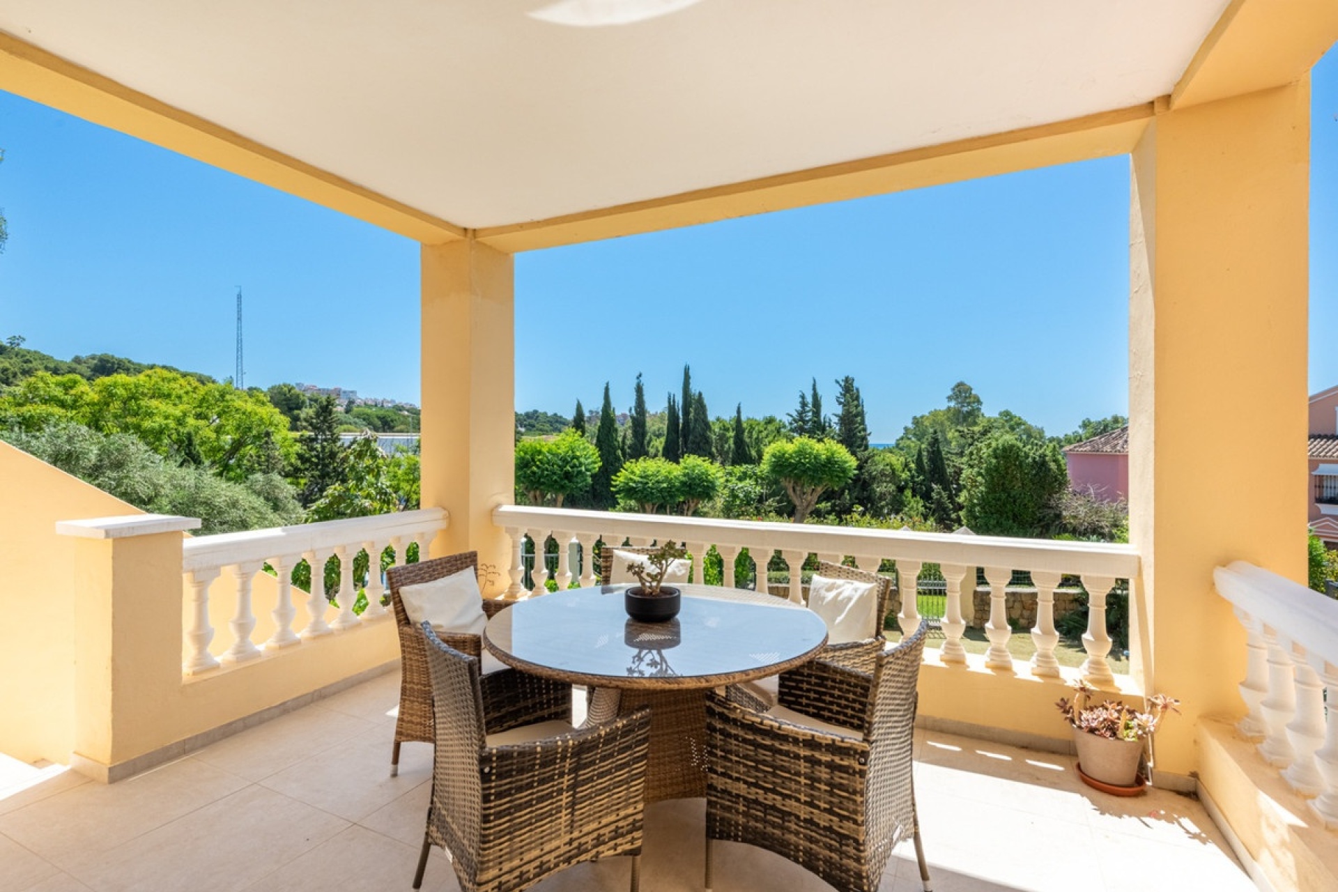 Rynek wtórny - Villa - Estepona - Estepona Centro