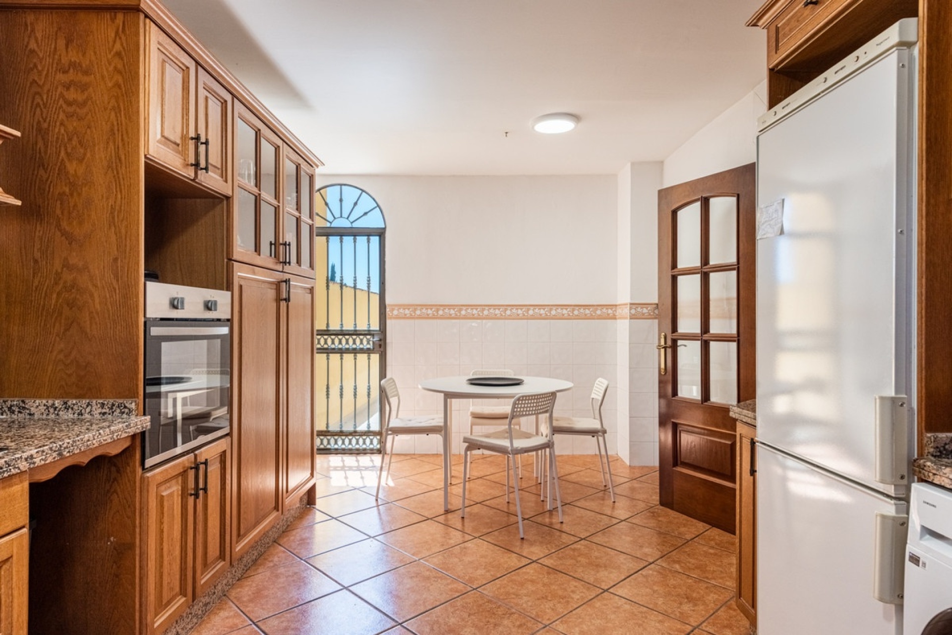 Rynek wtórny - Villa - Estepona - Estepona Centro