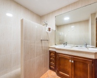 Rynek wtórny - Villa - Estepona - Estepona Centro