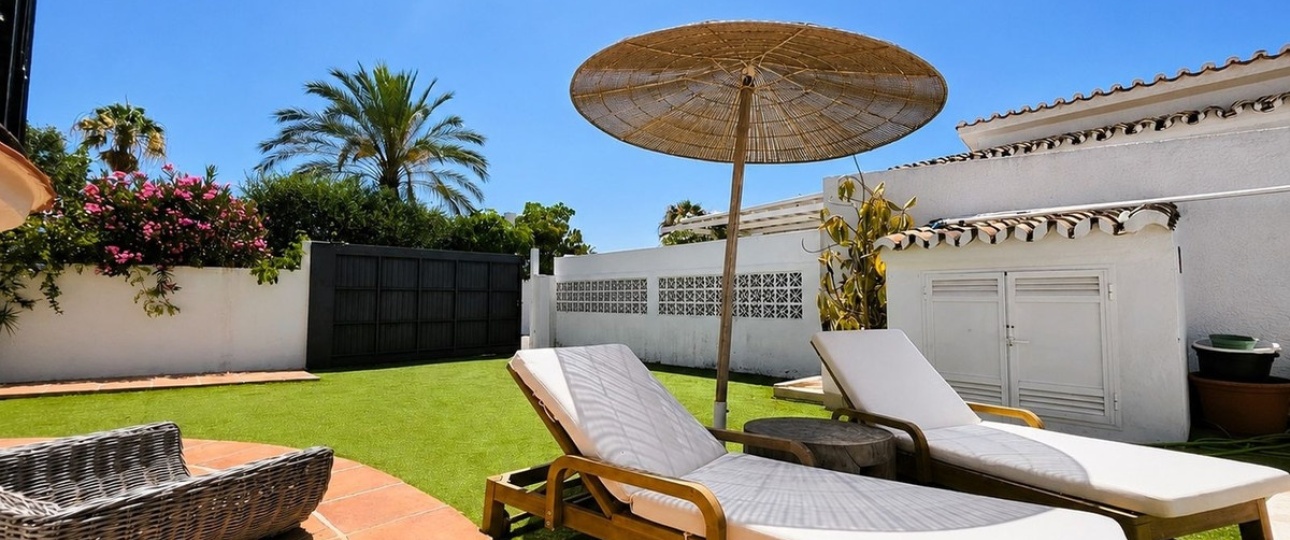 Rynek wtórny - Villa - Estepona - Estepona Centro