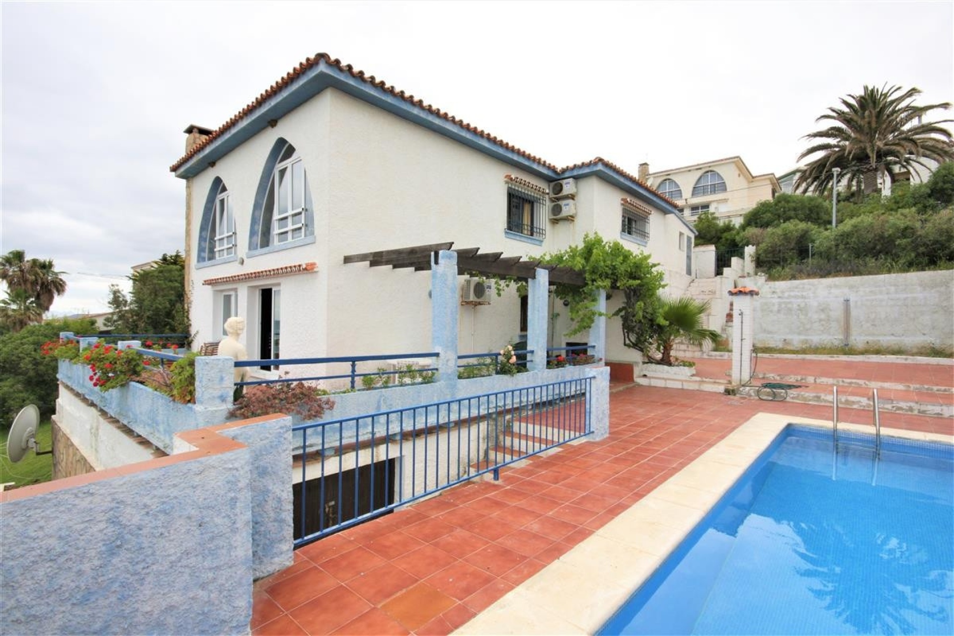 Rynek wtórny - Villa - Estepona - Estepona Centro