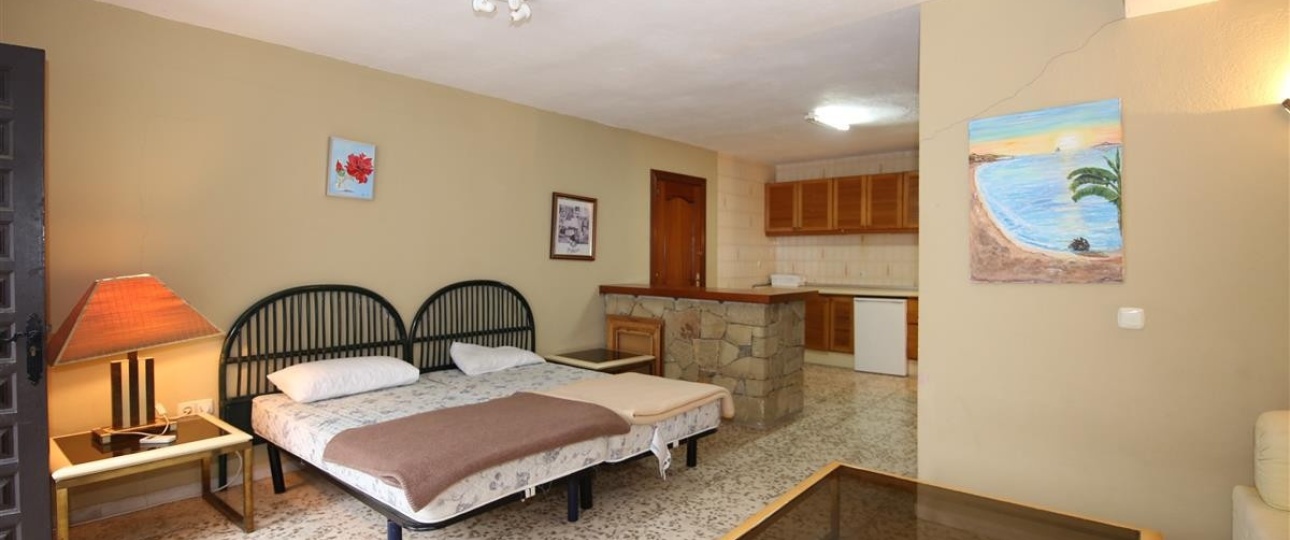 Rynek wtórny - Villa - Estepona - Estepona Centro