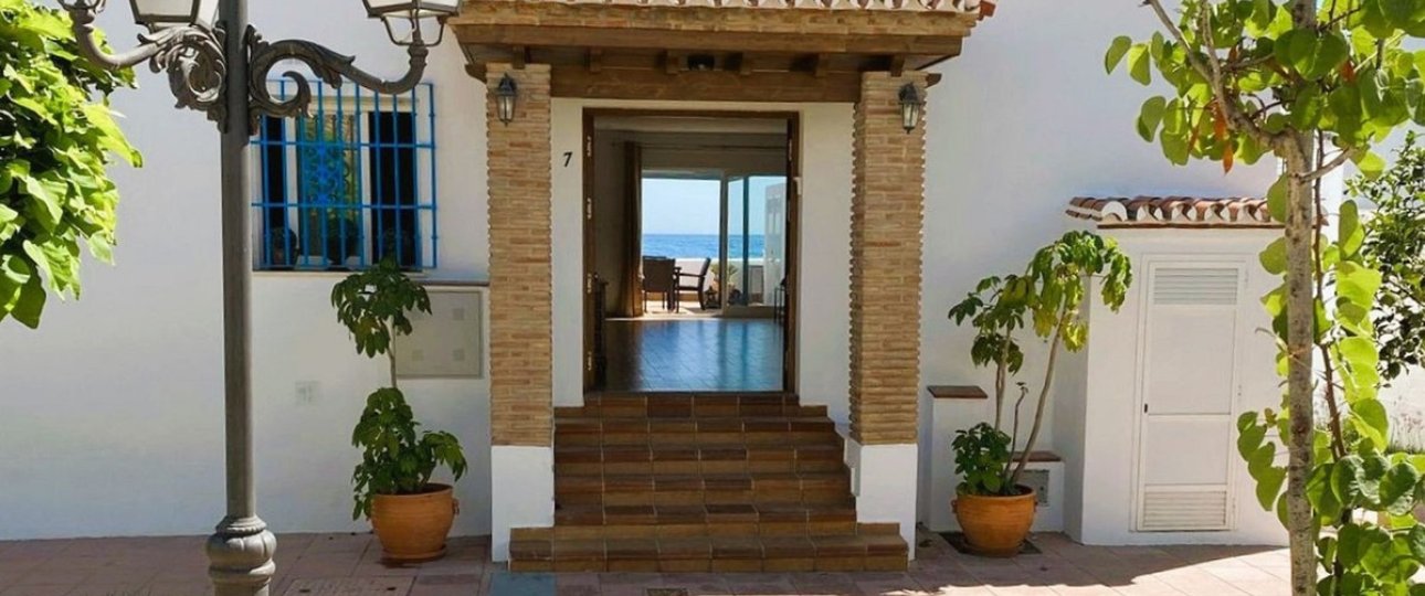Rynek wtórny - Villa - Estepona - Estepona Centro