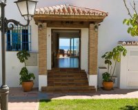 Rynek wtórny - Villa - Estepona - Estepona Centro