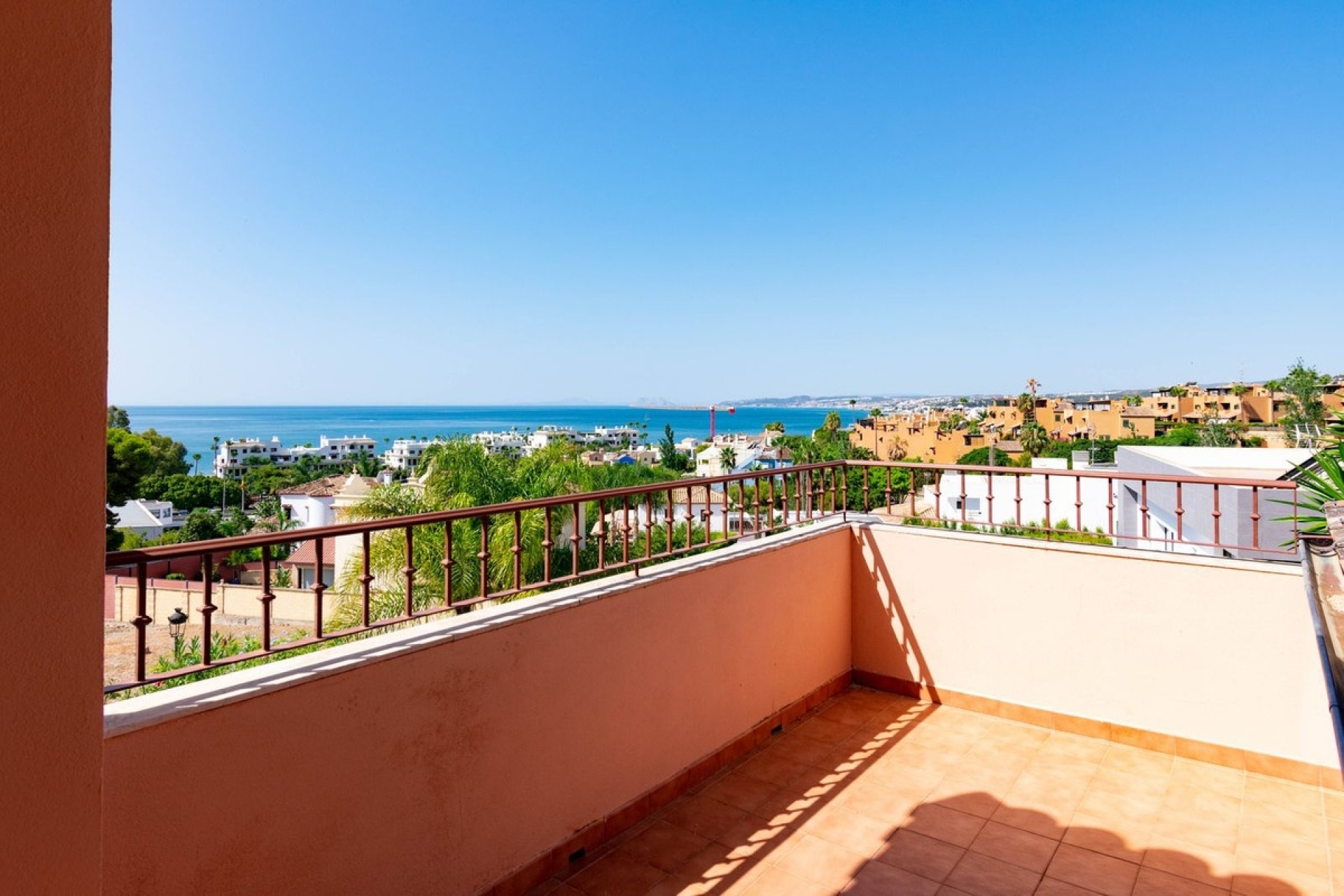 Rynek wtórny - Villa - Estepona - Estepona Centro