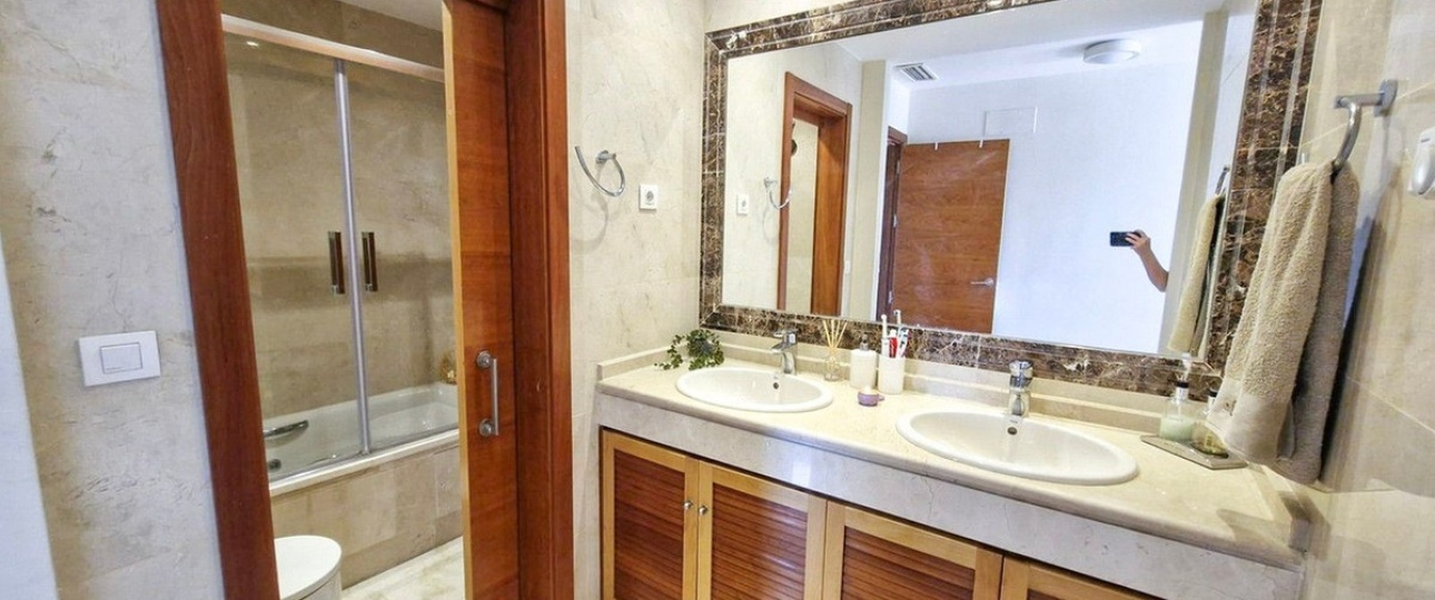 Rynek wtórny - Villa - Estepona - Estepona Centro