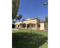 Rynek wtórny - Villa - Estepona - Estepona Centro