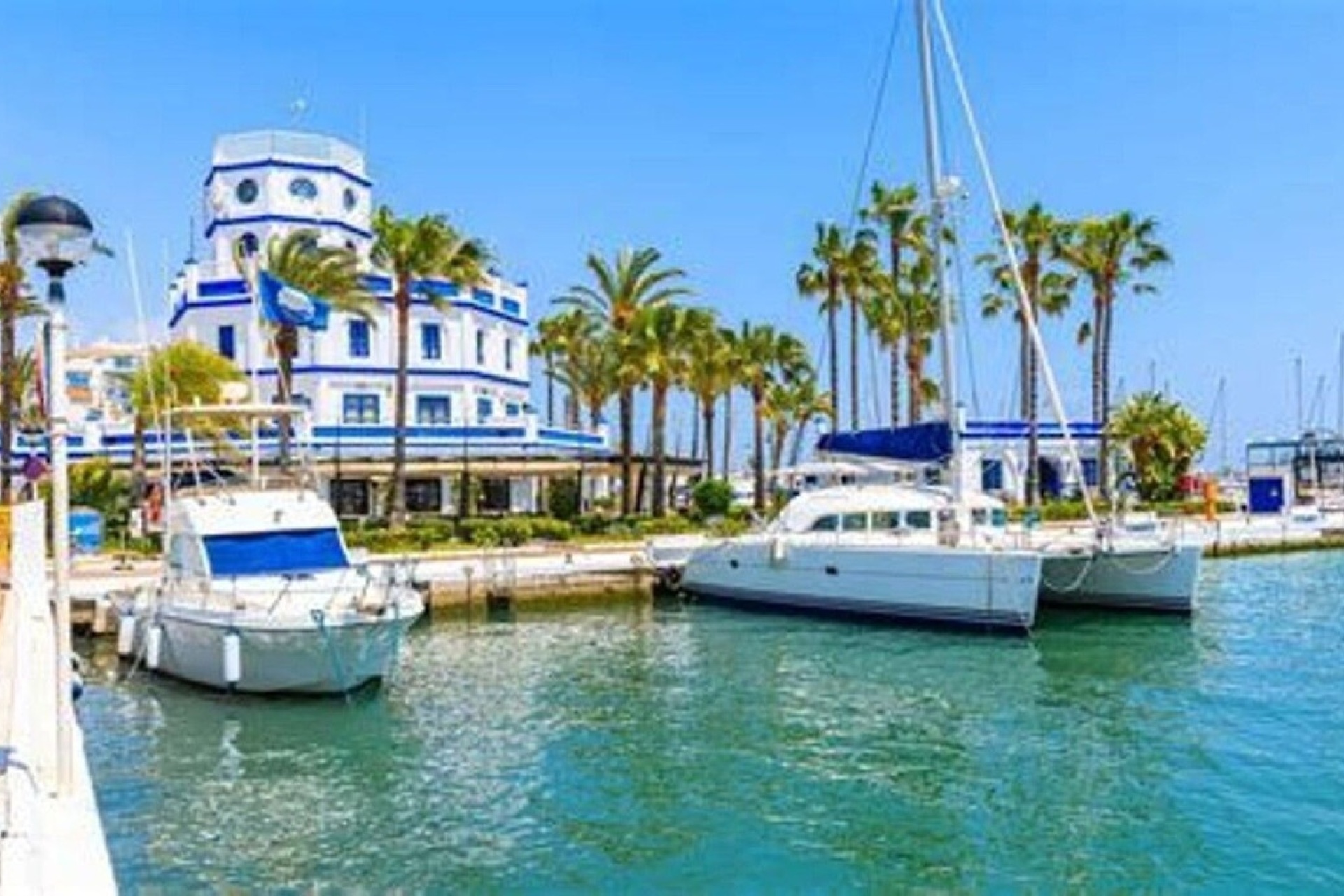 Rynek wtórny - Villa - Estepona - Estepona Centro