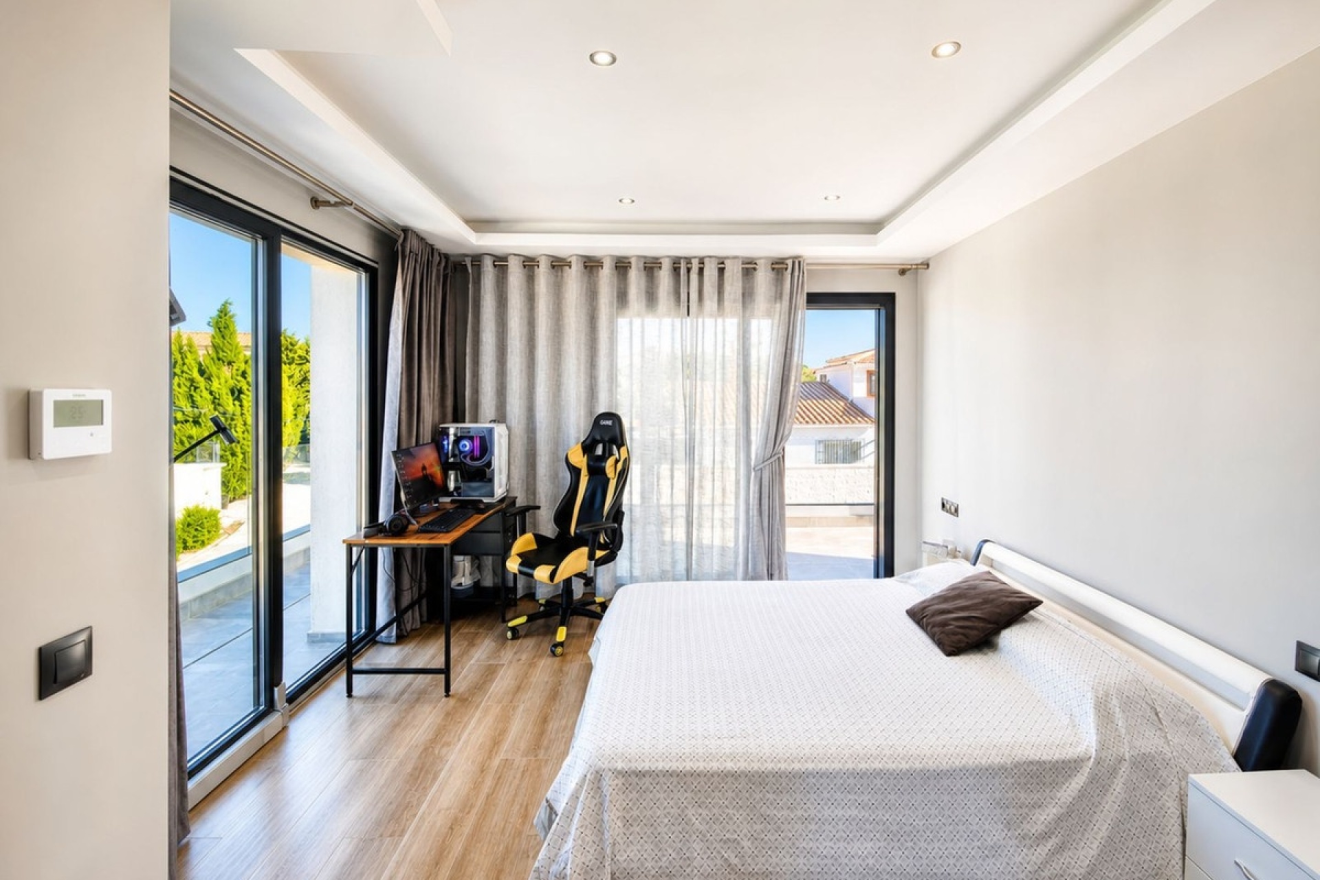 Rynek wtórny - Villa - Estepona - Estepona Centro