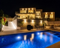 Rynek wtórny - Villa - Estepona - Estepona Centro