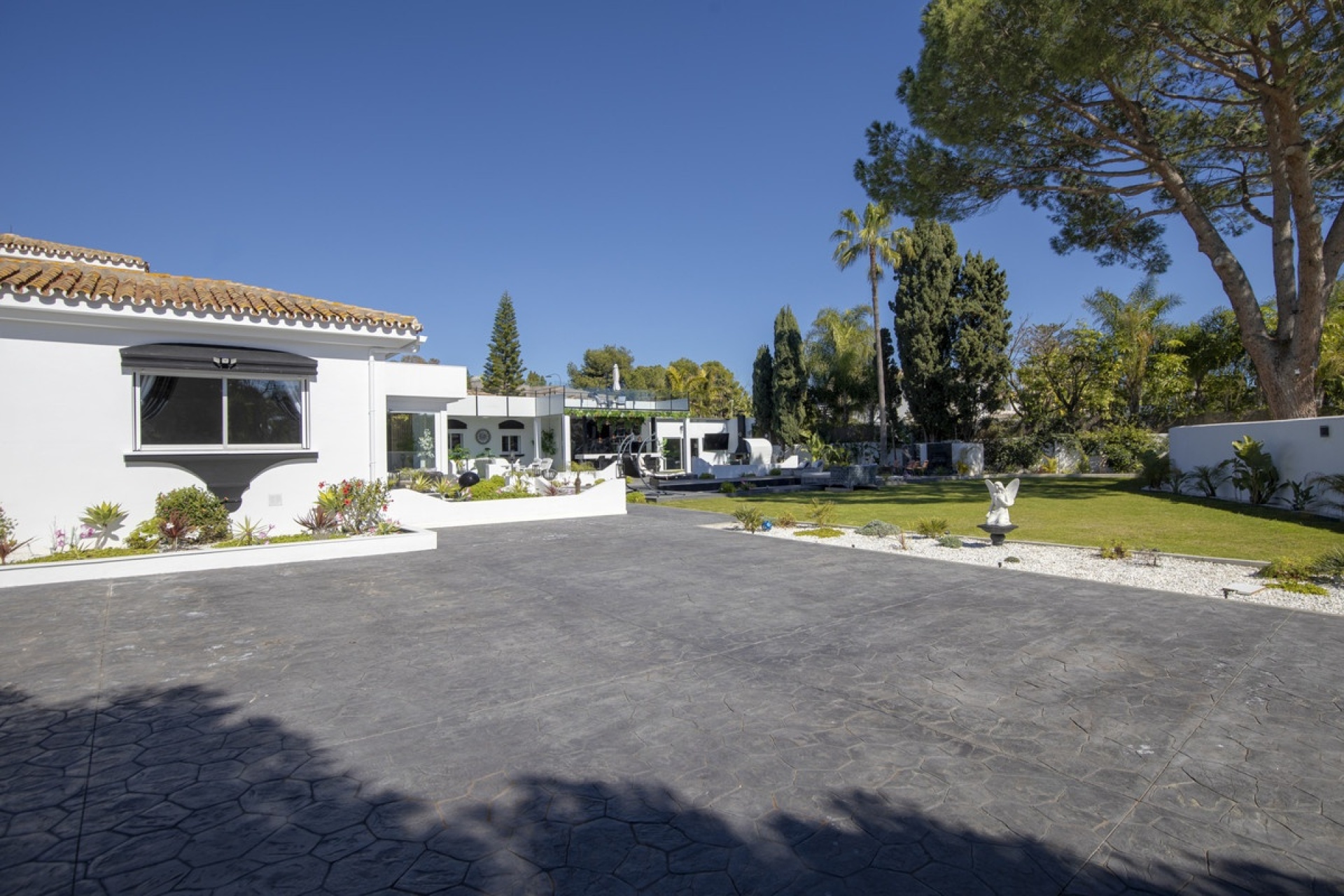 Rynek wtórny - Villa - Estepona - Estepona Centro
