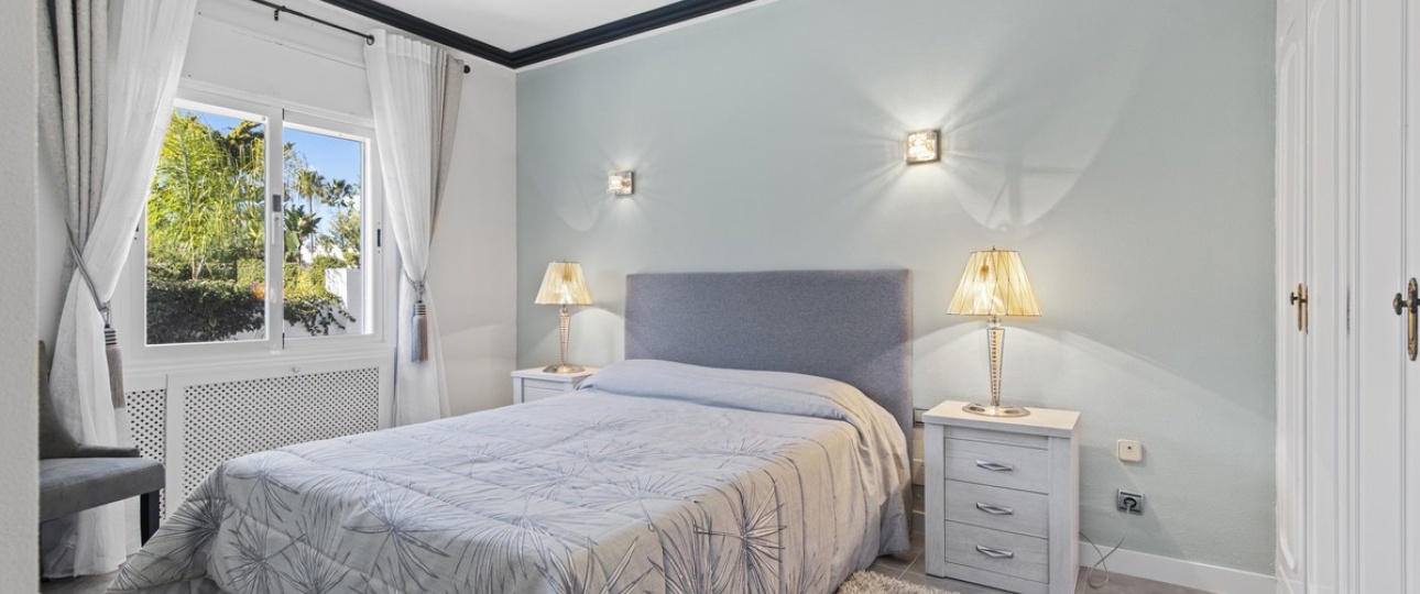 Rynek wtórny - Villa - Estepona - Estepona Centro