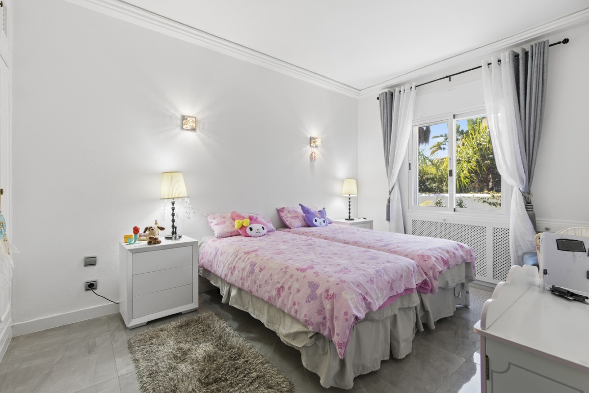 Rynek wtórny - Villa - Estepona - Estepona Centro