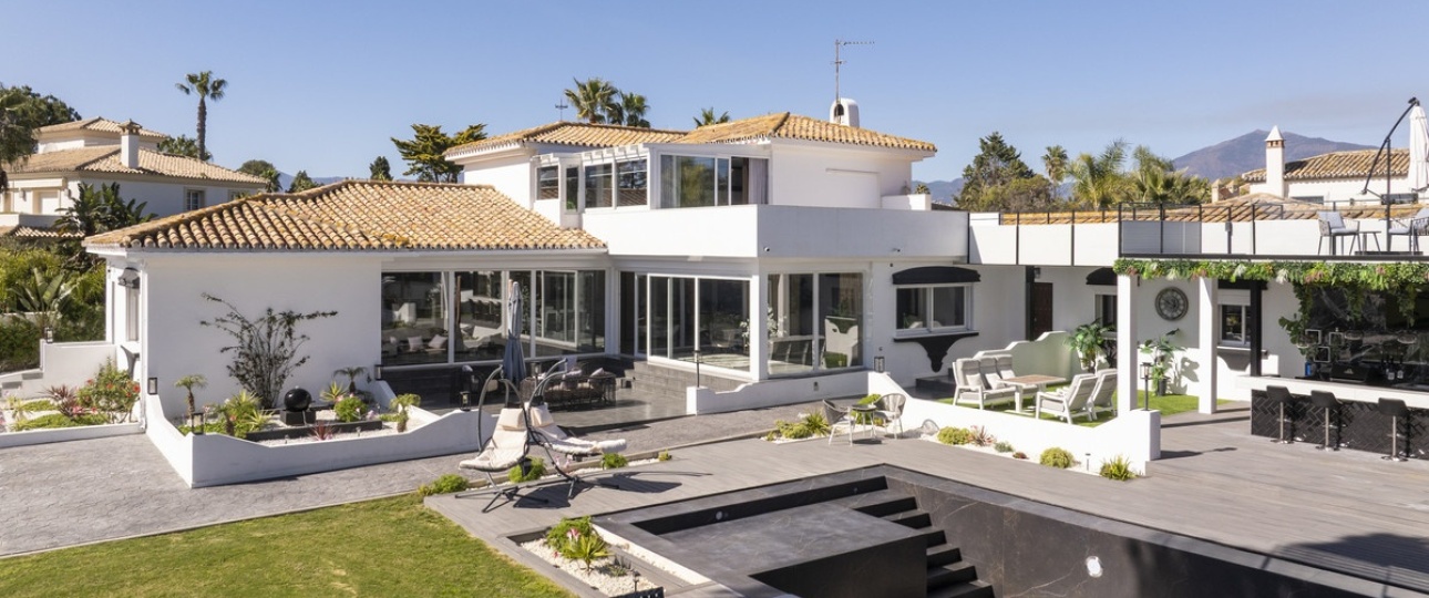 Rynek wtórny - Villa - Estepona - Estepona Centro