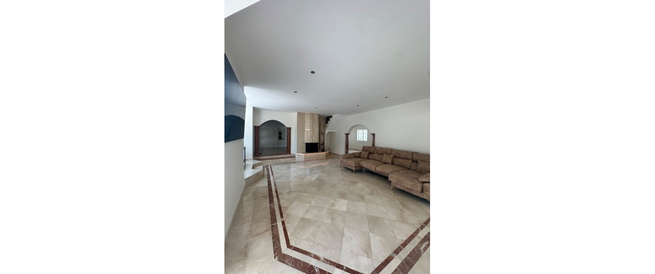 Rynek wtórny - Villa - Estepona - Estepona Centro