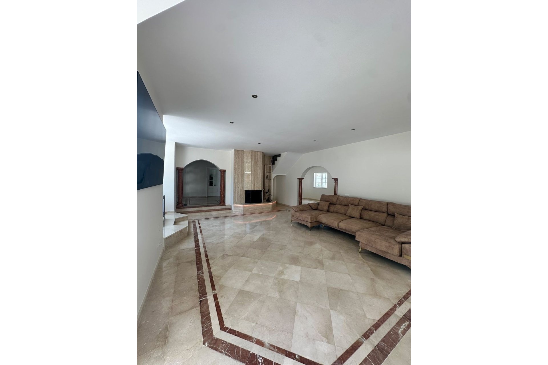 Rynek wtórny - Villa - Estepona - Estepona Centro