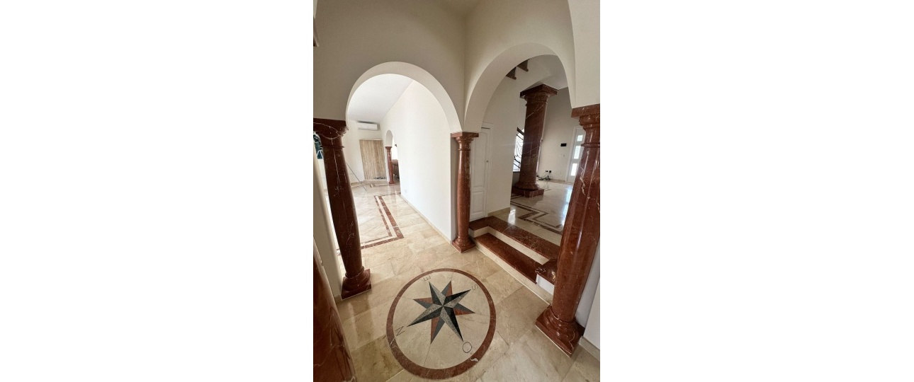 Rynek wtórny - Villa - Estepona - Estepona Centro