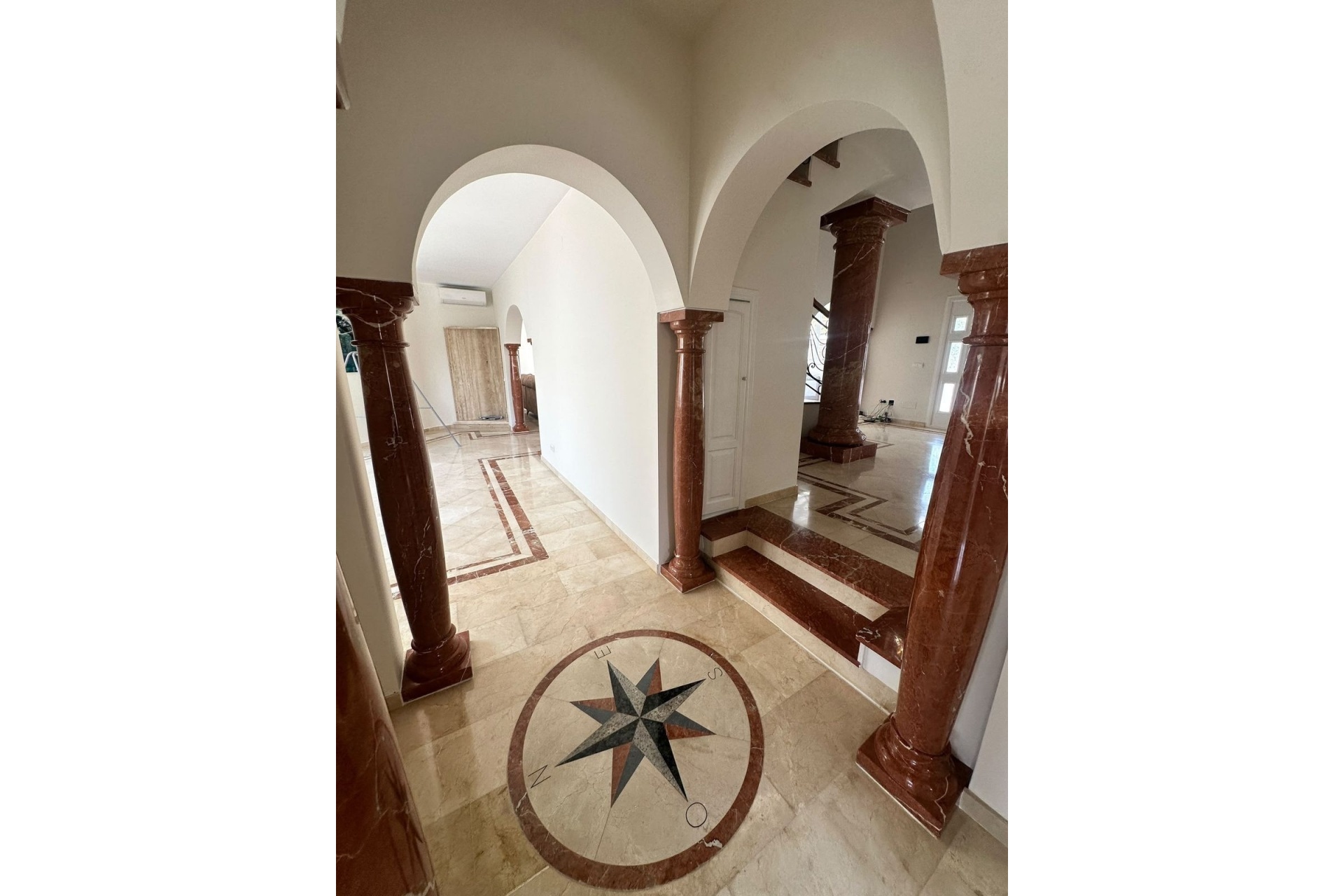 Rynek wtórny - Villa - Estepona - Estepona Centro
