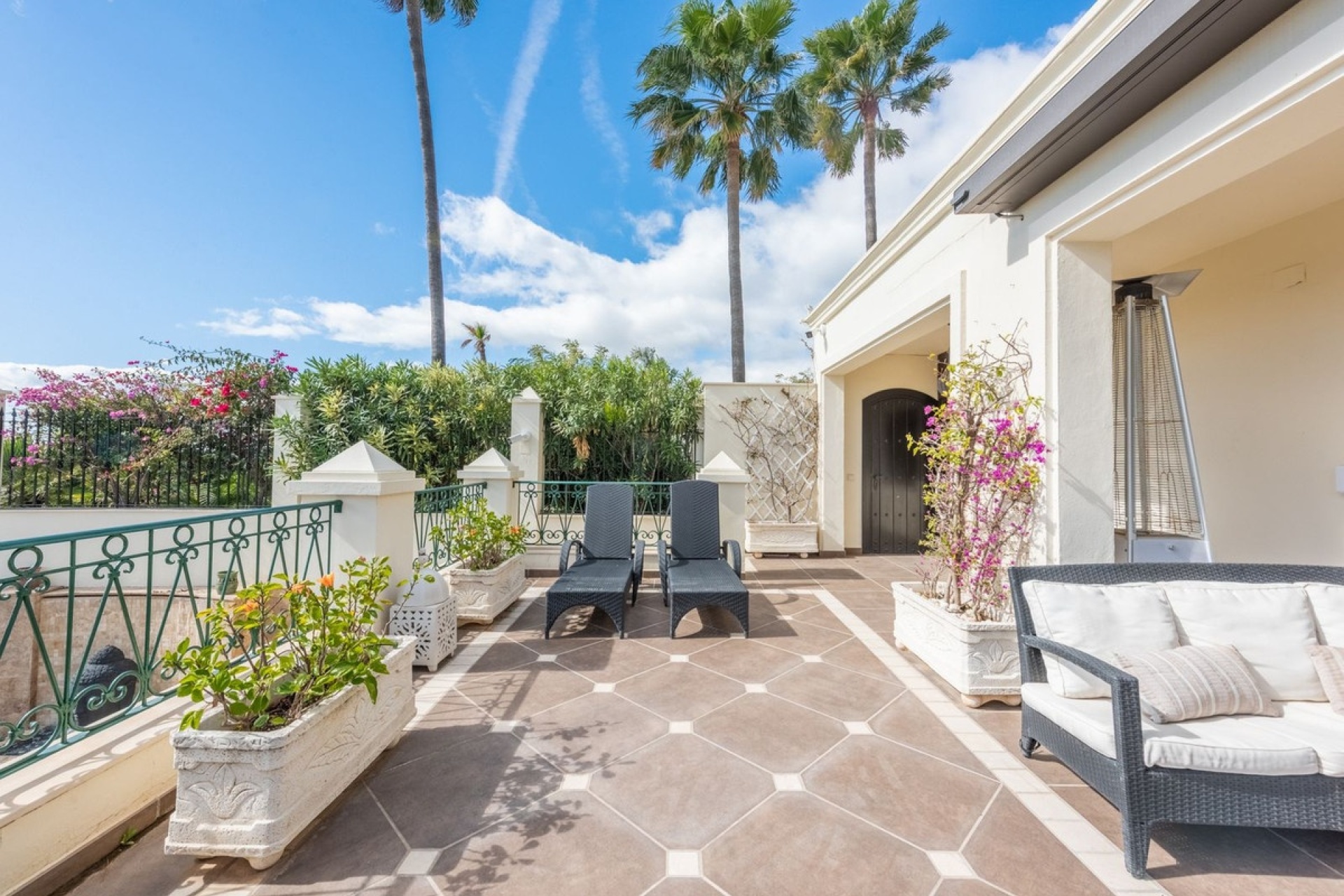 Rynek wtórny - Villa - Estepona - Estepona Centro