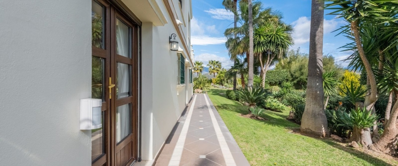 Rynek wtórny - Villa - Estepona - Estepona Centro