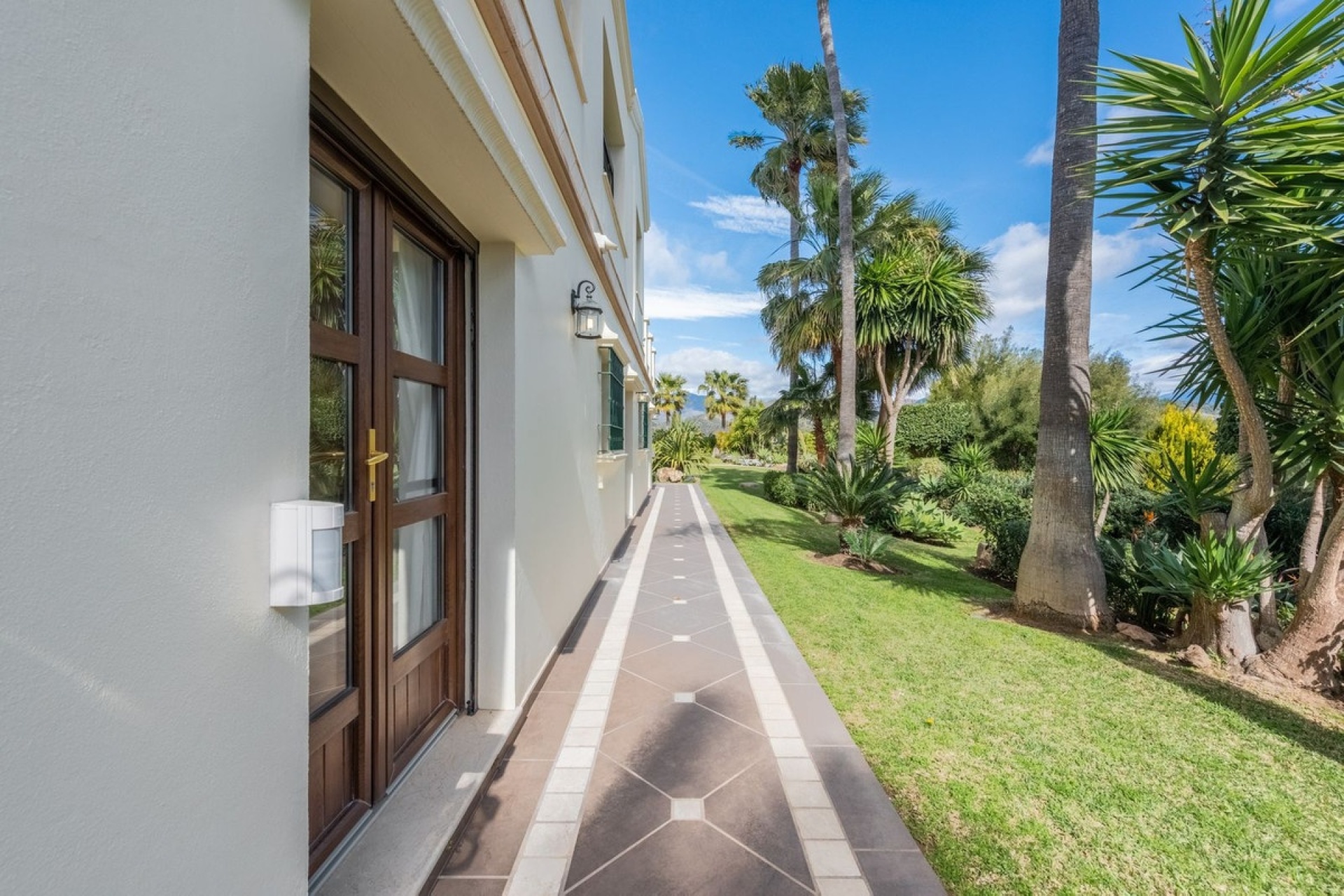 Rynek wtórny - Villa - Estepona - Estepona Centro