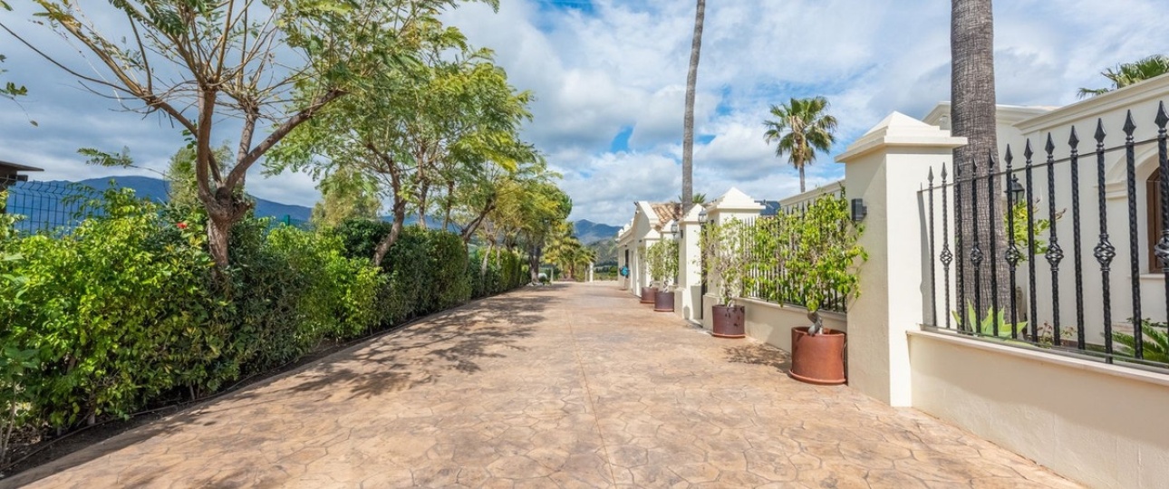 Rynek wtórny - Villa - Estepona - Estepona Centro